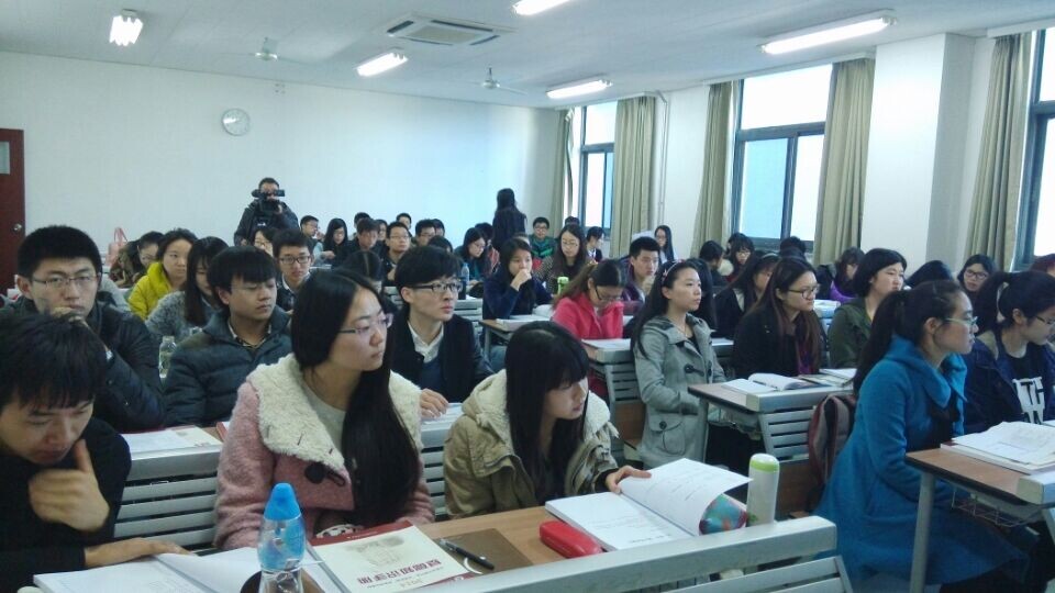 2014北京注協大學生實習就業走進中國青年政治學院